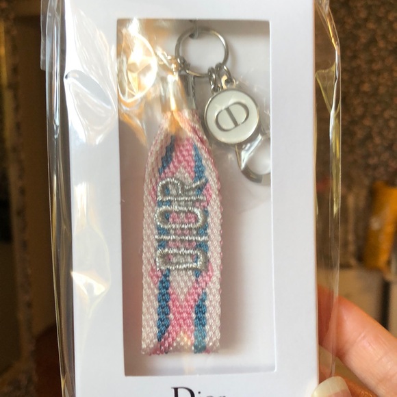 DIOR Keychain Bag Charm - Picture 7 of 7